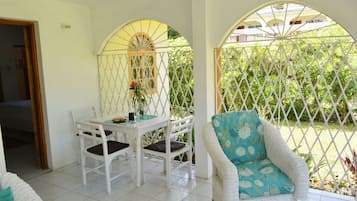 Family House, 3 Bedrooms, Kitchen, Courtyard View | Terrace/patio