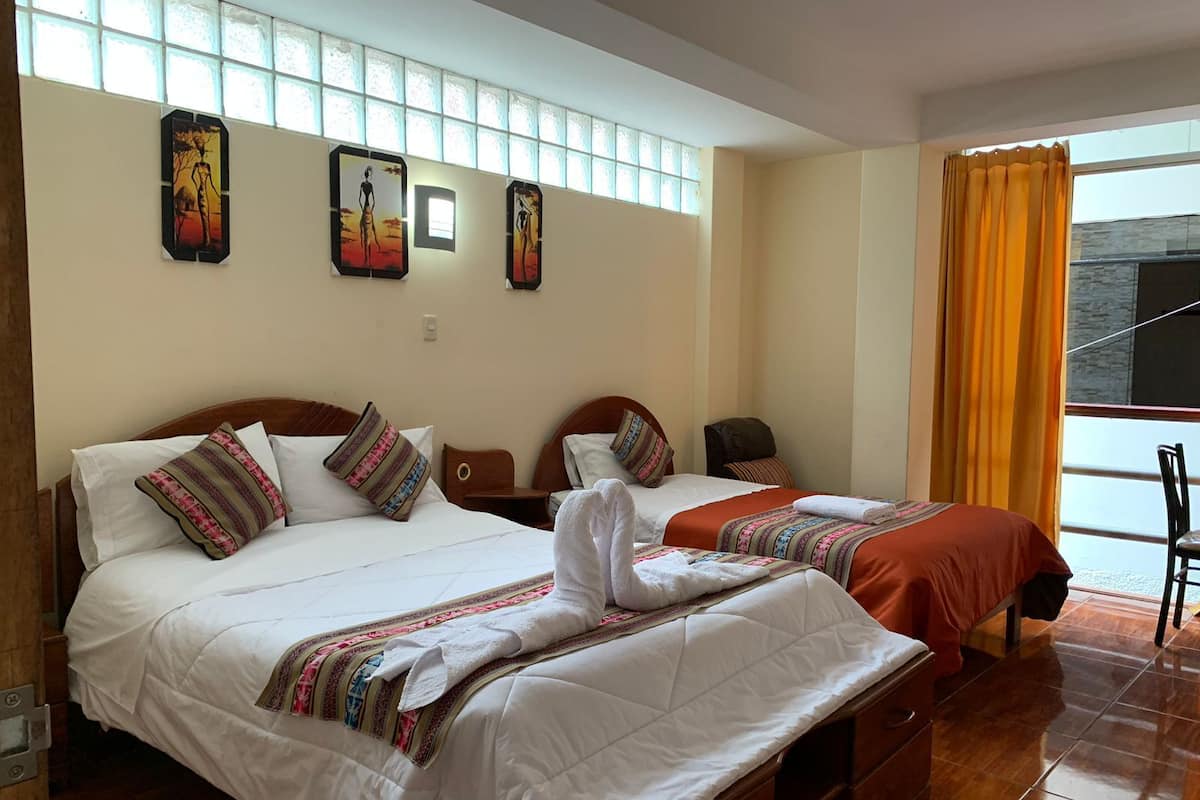 Twin Room, 2 Twin Beds | Desk, iron/ironing board (on request), WiFi (free), bed sheets