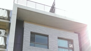 숙박 시설 정면