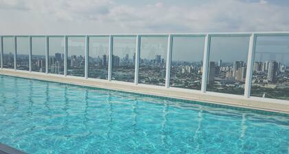 Vista Shaw by Charles