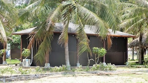 Exterior - Tung Thu Beach Bungalow (Hai Phong)