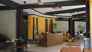 Lobby - Tung Thu Beach Bungalow (Hai Phong)