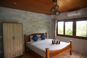 Two Bedrooms Private Pool Villa | 2 quartos, cofres nos quartos, cortinas blackout