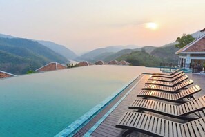 Pool - Le Grand Pakbeng (Oudomxay)