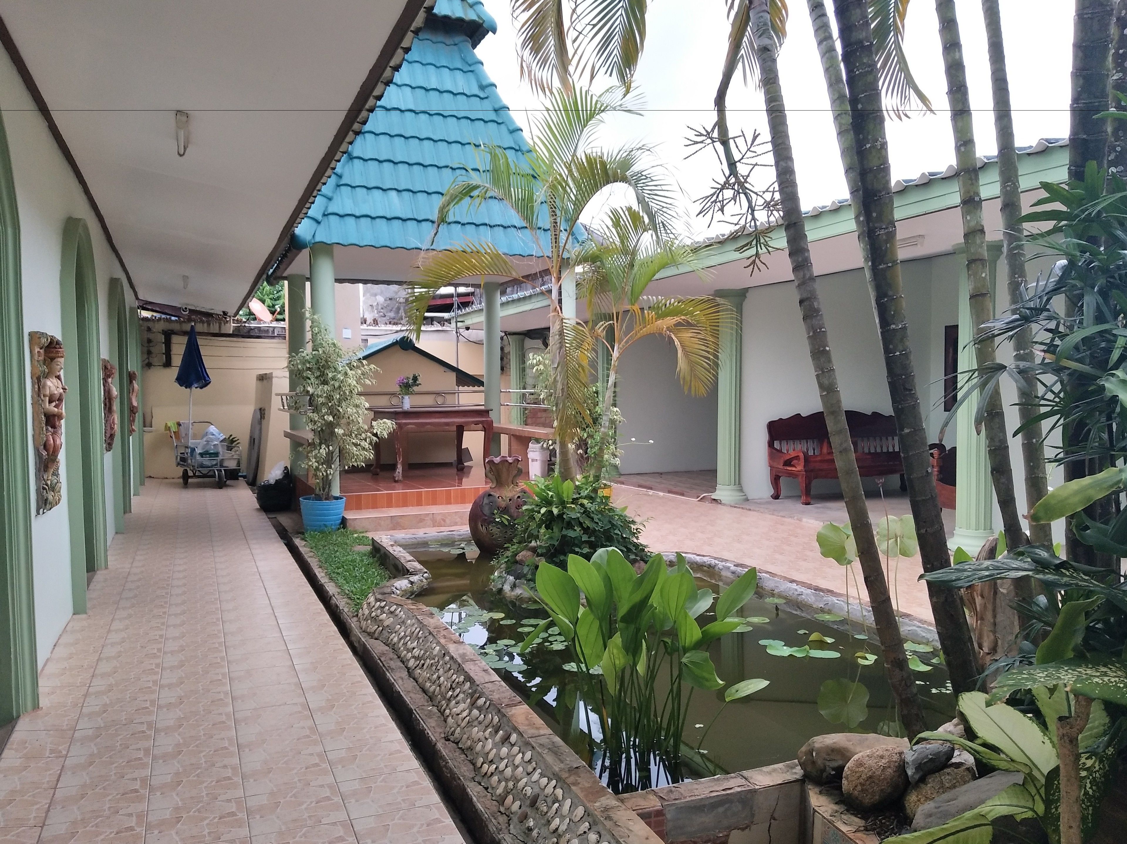 ลานระเบียง/นอกชาน