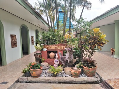 Baan Plubpla Resort