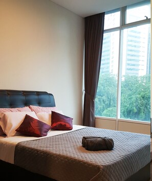 2 bedrooms, premium bedding, individually decorated - Inspired Homes at KLCC Vortex Suite (Kuala Lumpur)