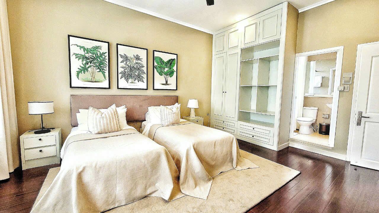 Deluxe Twin Room | In-room safe, free WiFi, bed sheets