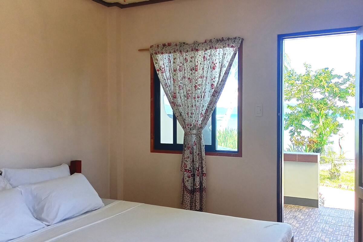 double aircon room with sea view | 1 bedroom, soundproofing, bed sheets