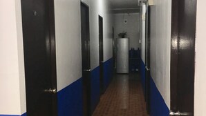 Hallway - Mimi's Travelers Suites (Cagayan de Oro)