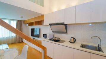 Private kitchenette