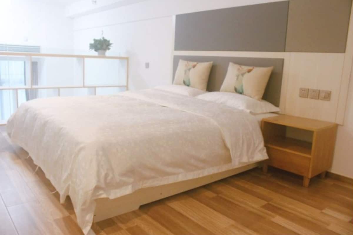 Superior Double Room | Desk, blackout drapes, iron/ironing board, free WiFi