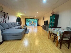 Family Room, 2 Bedrooms | Living area