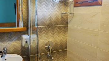 Standard Double or Twin Room | Free WiFi, bed sheets