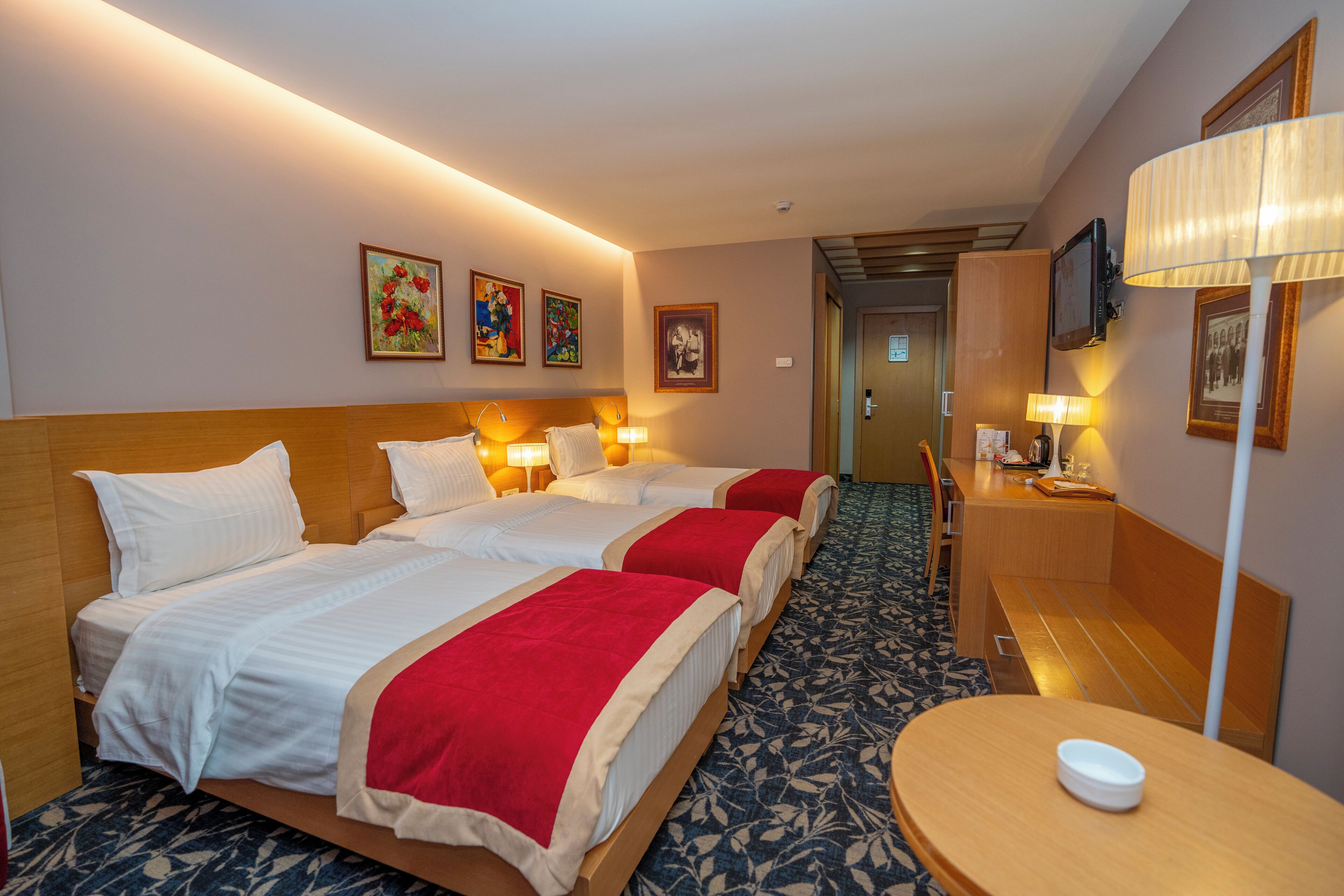 triple room | 1 bedroom, minibar, in-room safe, soundproofing