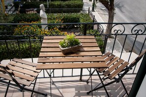 Design Apartment | Balcony - Iria's Dream (Zakynthos)