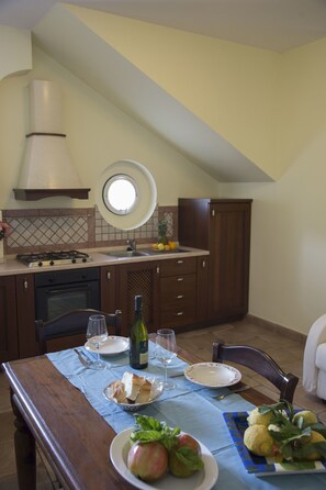 Fridge, microwave, stovetop, coffee/tea maker - Milord Relais (Massa Lubrense)