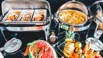 Desayuno buffet incluido todos los días