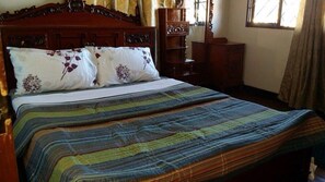 House, 3 Bedrooms | 3 bedrooms, free WiFi, bed sheets