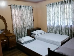 Nhà, 3 phòng ngủ | 3 phòng ngủ, truy cập Internet không dây miễn phí, bộ trải giường 