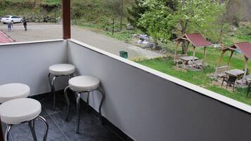 Suite estudio familiar, 1 habitación, torre | Terraza o patio