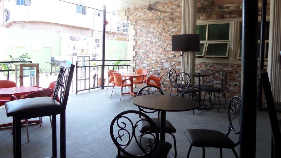 Royal Infinity International Hotel