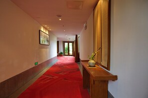 Business Twin Room | View from room - Jiuhuashan Wuxi Shanse Hotel (Chizhou)