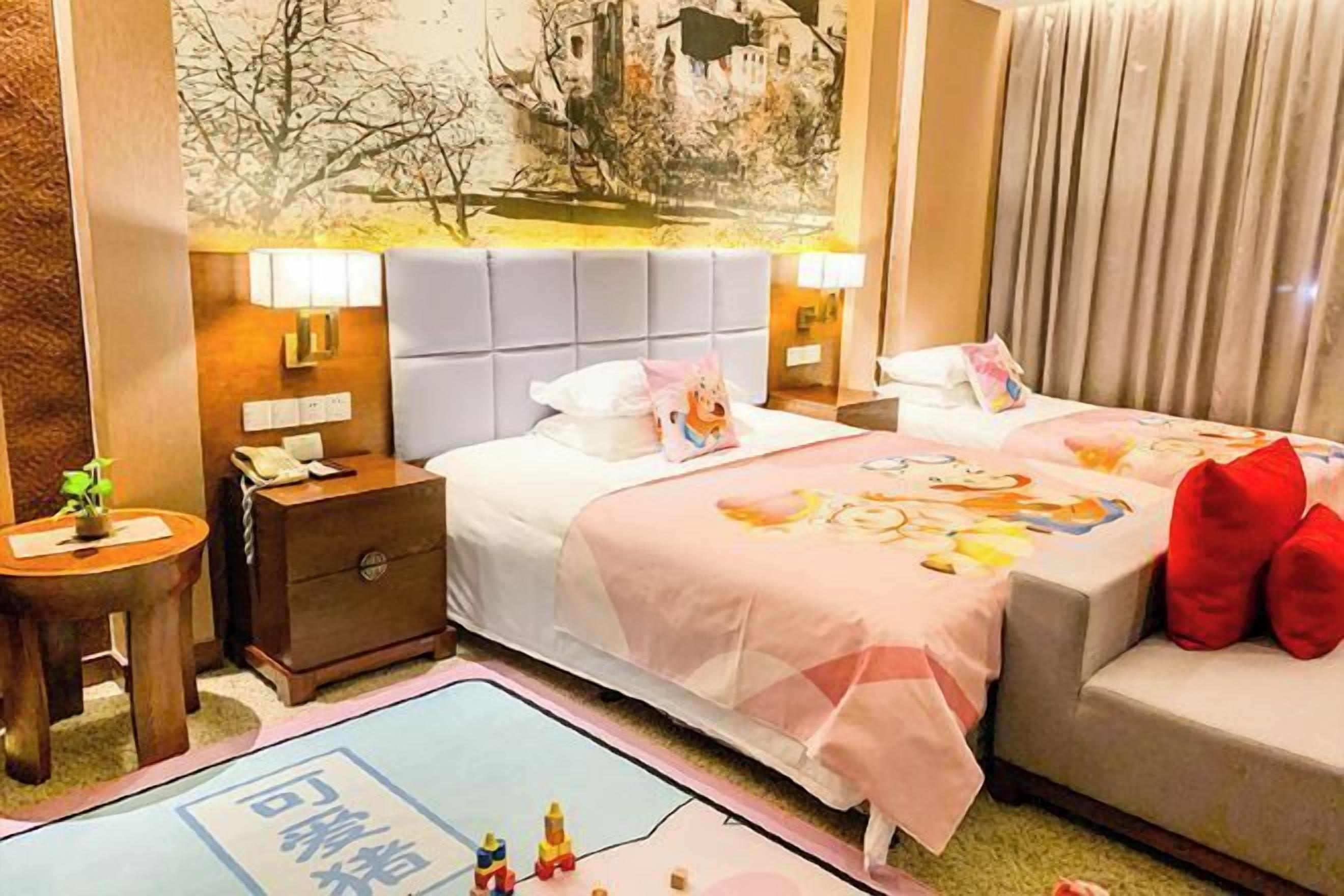 Ropa de cama de alta calidad y minibar 