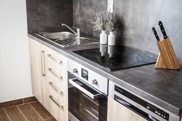 Classic Suite ( 3) | Private kitchen | Full-size fridge, microwave, stovetop, coffee/tea maker