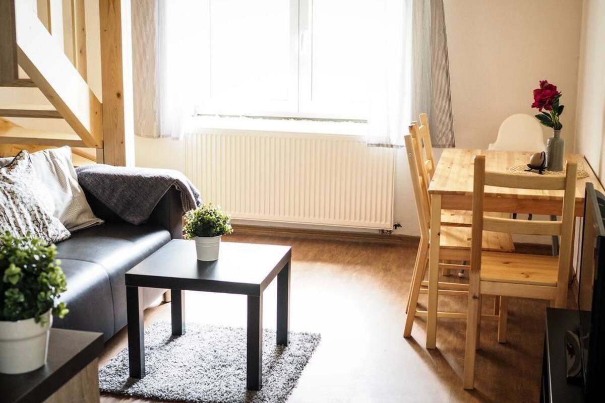 Classic Triple Room (1, 2) | Desk, cribs (surcharge), WiFi (free), bed sheets