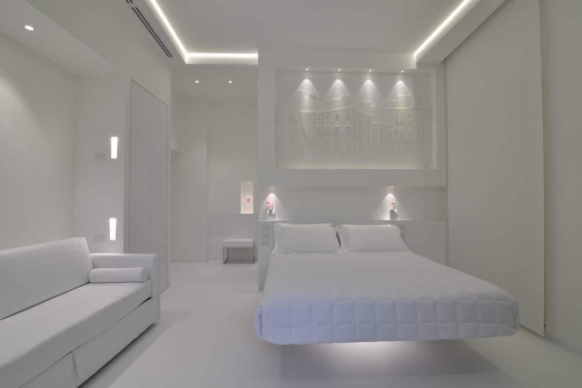 Ropa de cama de alta calidad y minibar