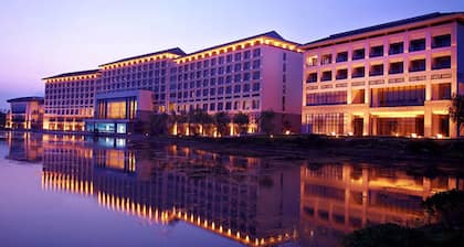 Grand New Century Hotel Huaian