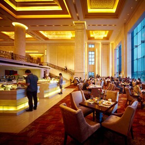 Coin salon dans le hall