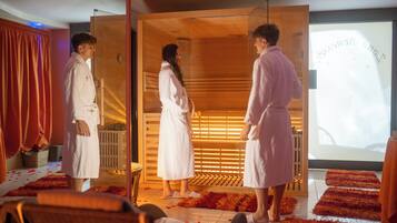 Sauna, Whirlpool, Dampfbad, Massageanwendungen