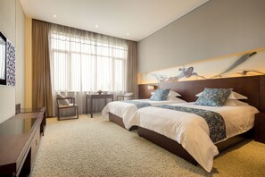 Executive Twin Room | Premium bedding, minibar, in-room safe, desk - Jiuhua Mountain Xifeng Hotel (Chizhou)