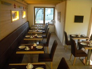 Colazione a buffet inclusa, servita tutte le mattine 