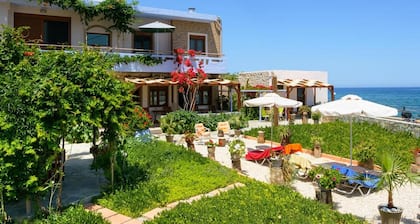 SEAesta Beach Studios