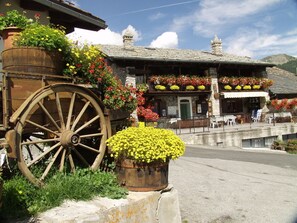 Front of property - Chambres d'Hôtes l'Abri de Vetan (Saint-Pierre)