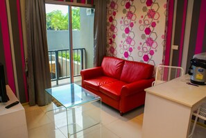 Superior Studio (Ground Floor) | Living area