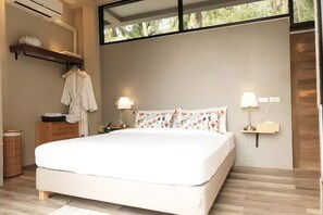 2 Bedrooms Villa | 2 bedrooms, in-room safe, desk, free WiFi