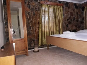 1 chambre, couette en duvet d'oie, décoration personnalisée