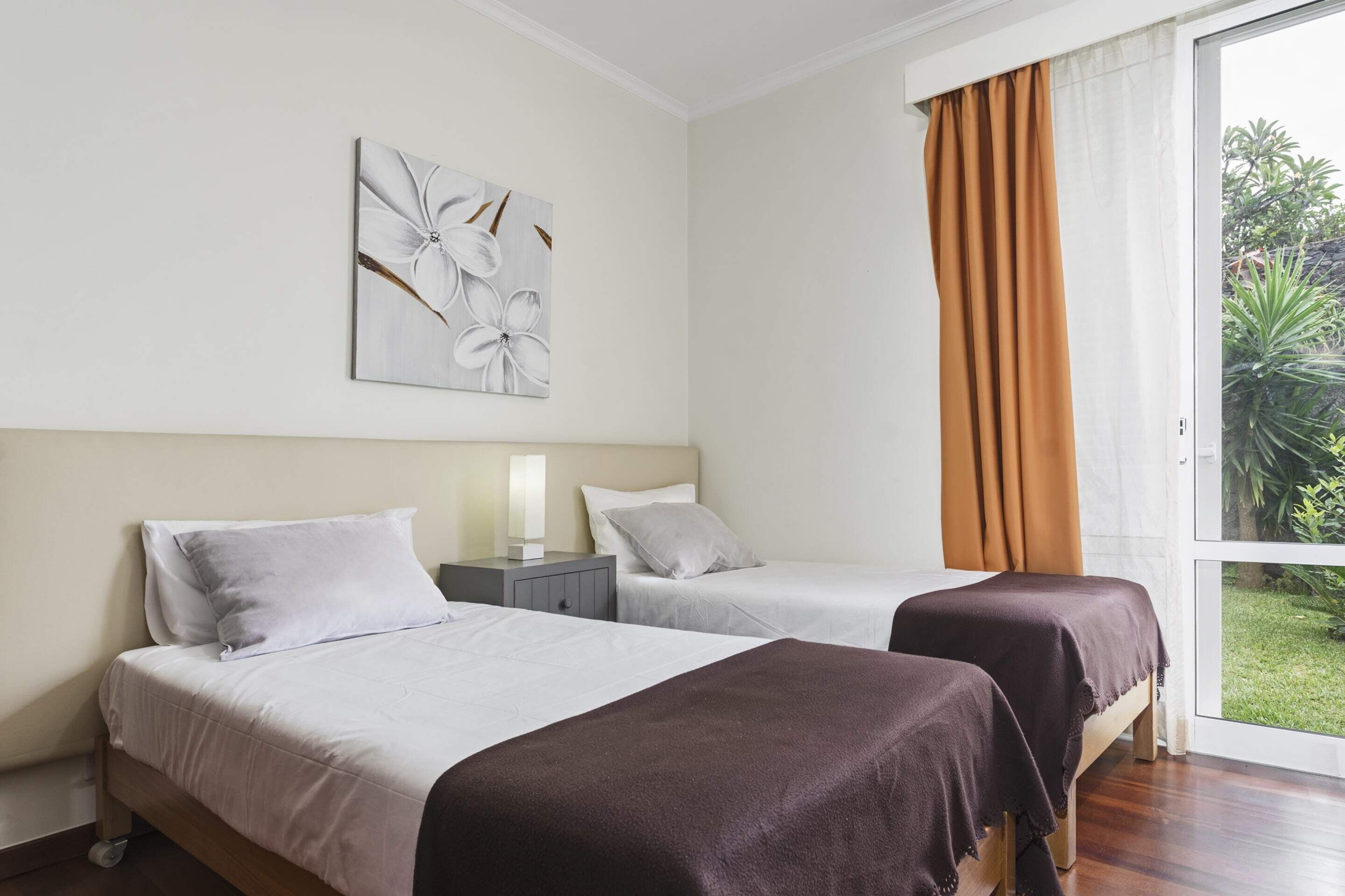 Foto - Achada I by An Island Apart