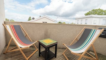 Vierpersoonskamer, 1 slaapkamer, terras | Terras