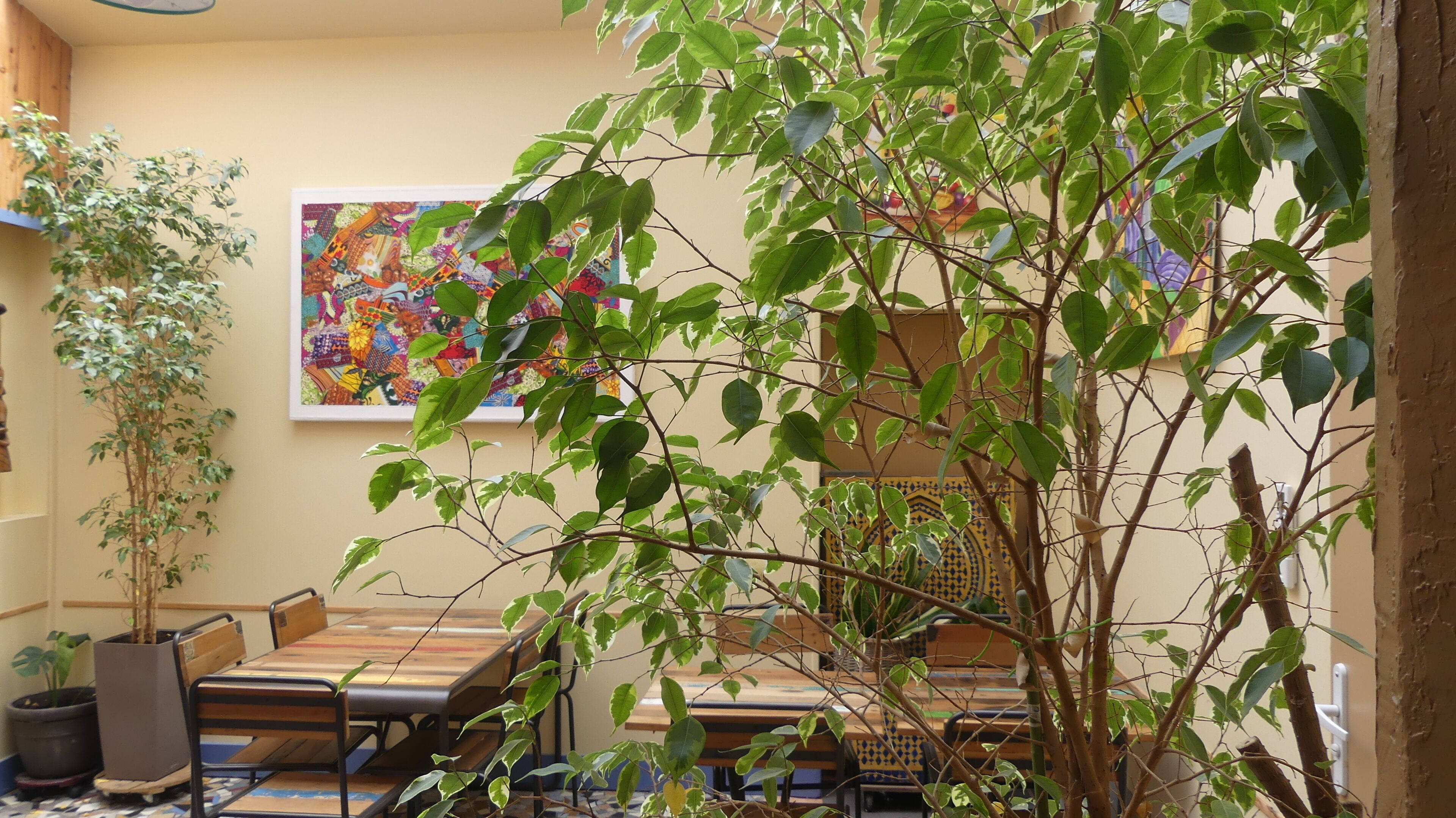 daily buffet breakfast (eur 15 per person)