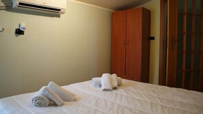 Room - Villa Autostrada A 18 (Giarre)