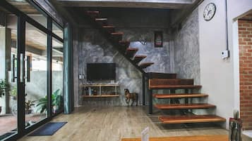 Televisión de pantalla plana