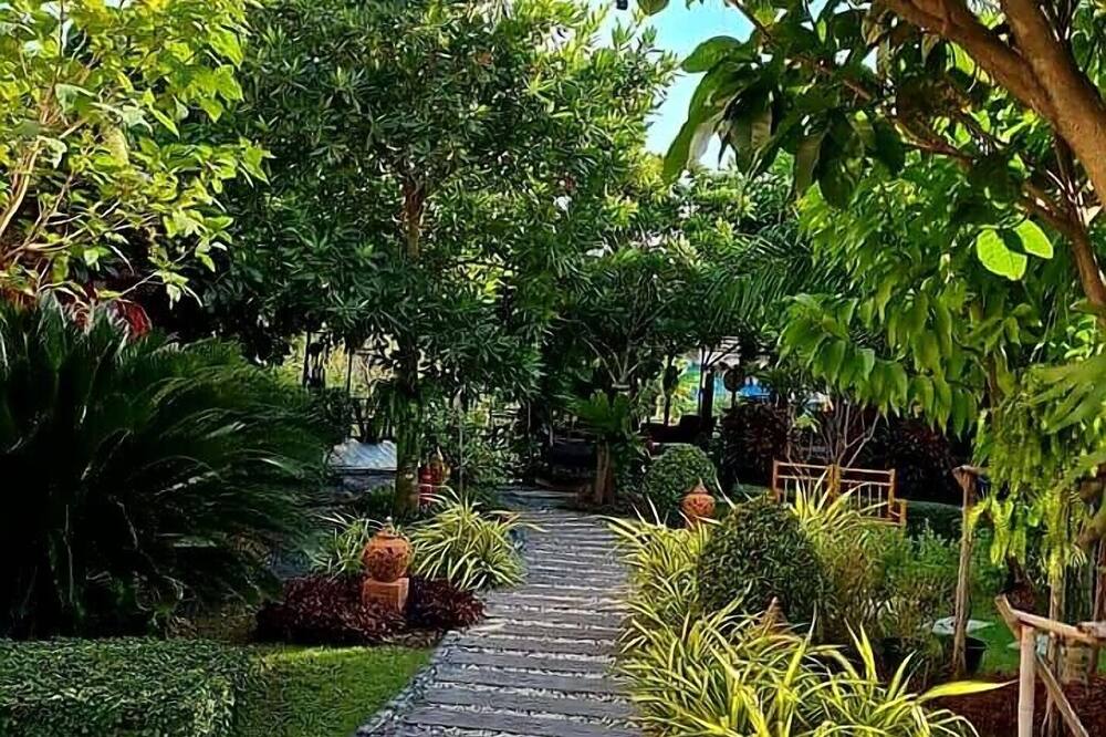 Baan Canalee