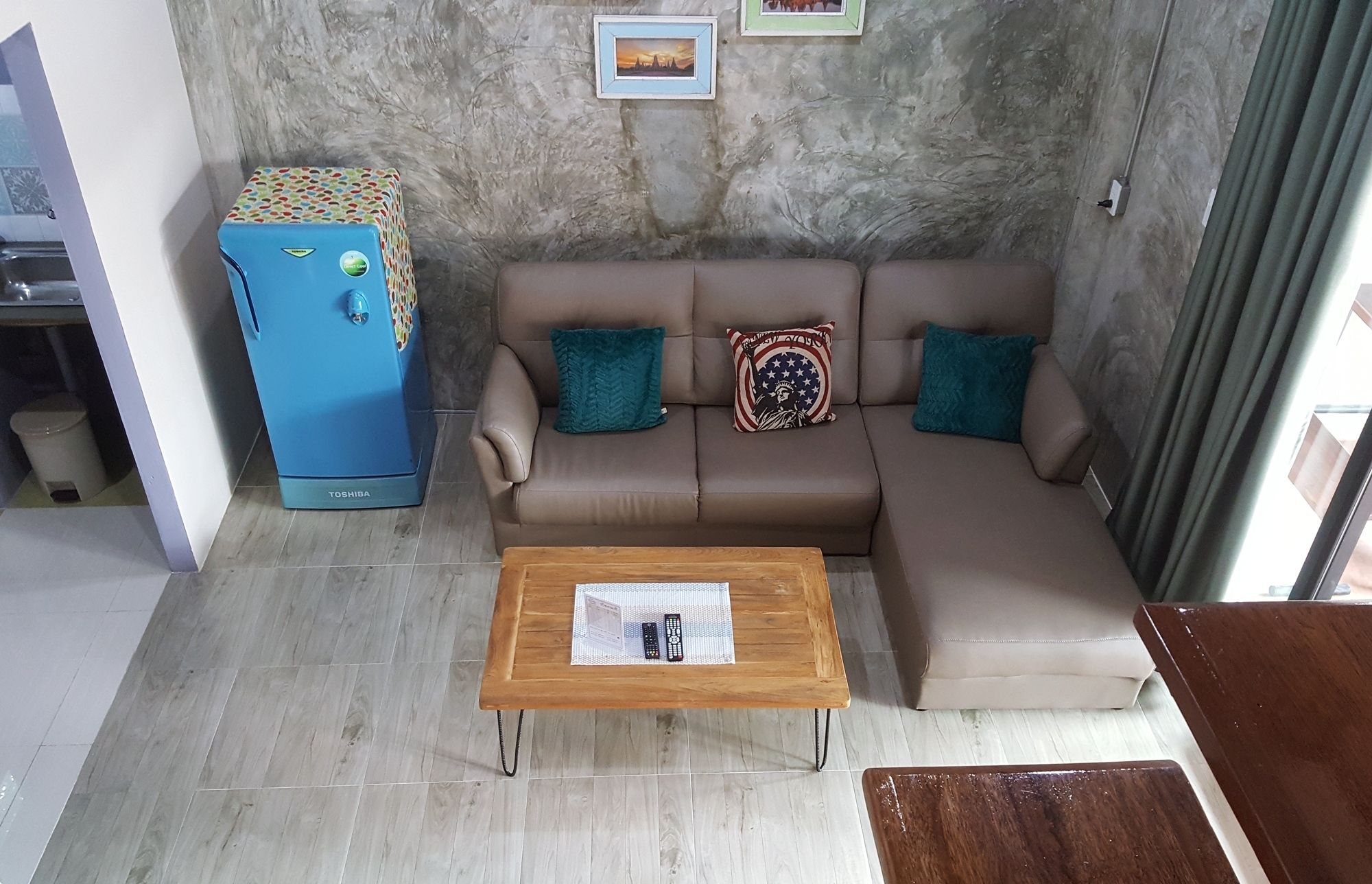 house, 1 bedroom, kitchenette | living area | flat-screen tv