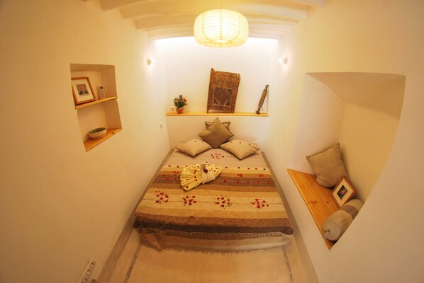 Premium bedding, free WiFi - White Riad Apartment (Marrakech)