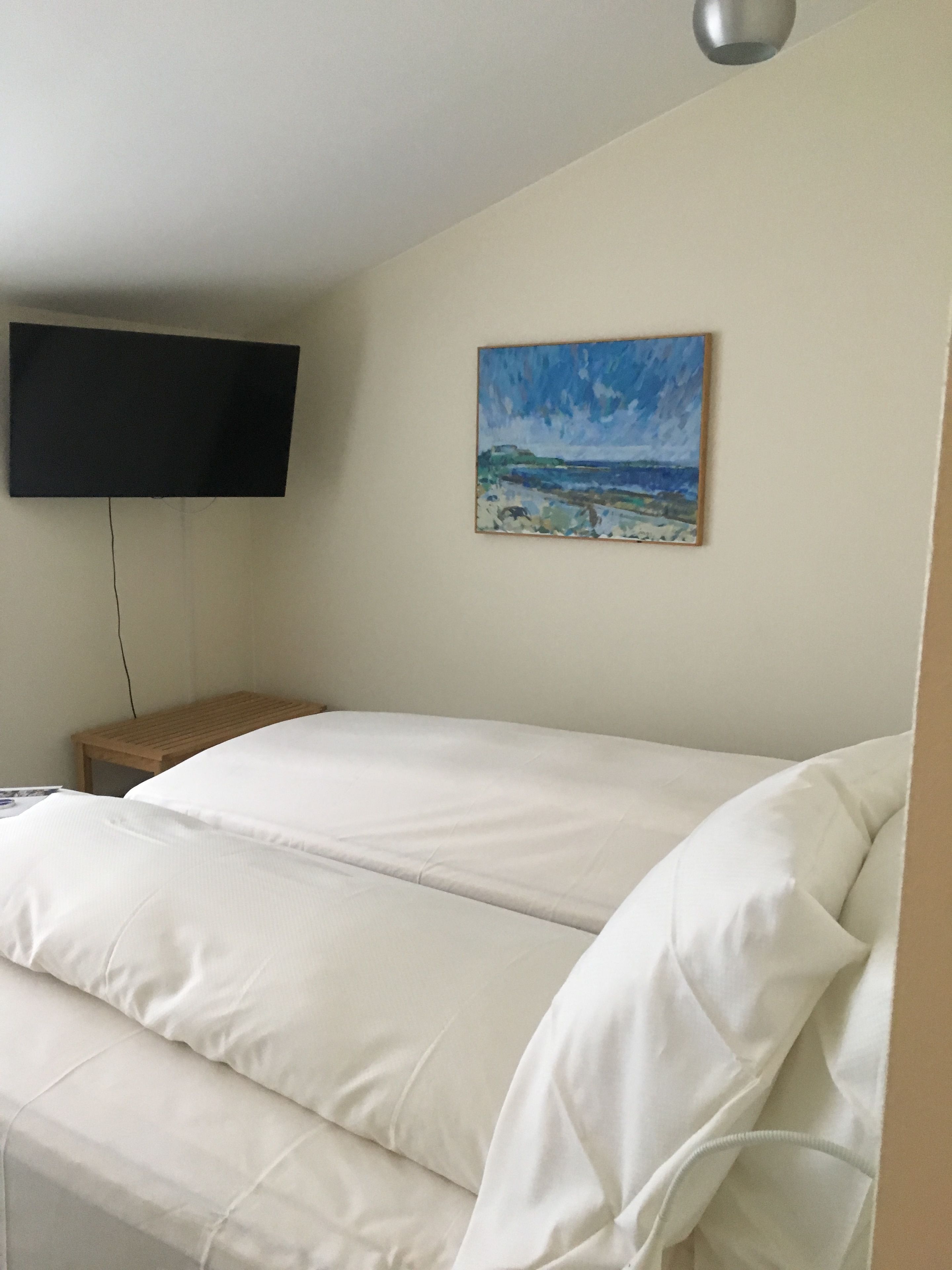 iron/ironing board, bed sheets